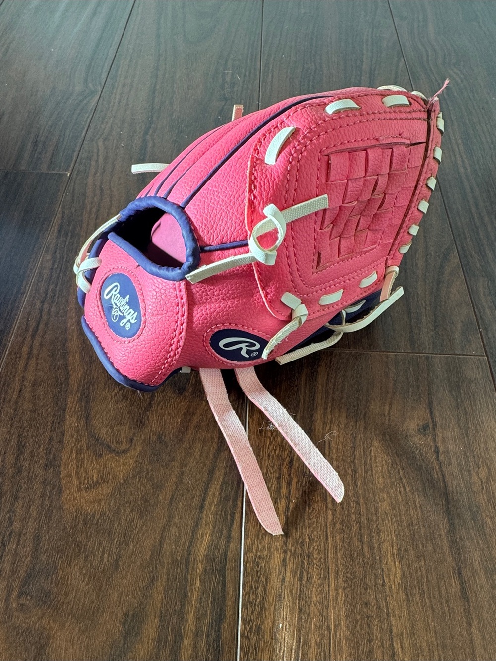 Rawlings girls tee ball glove